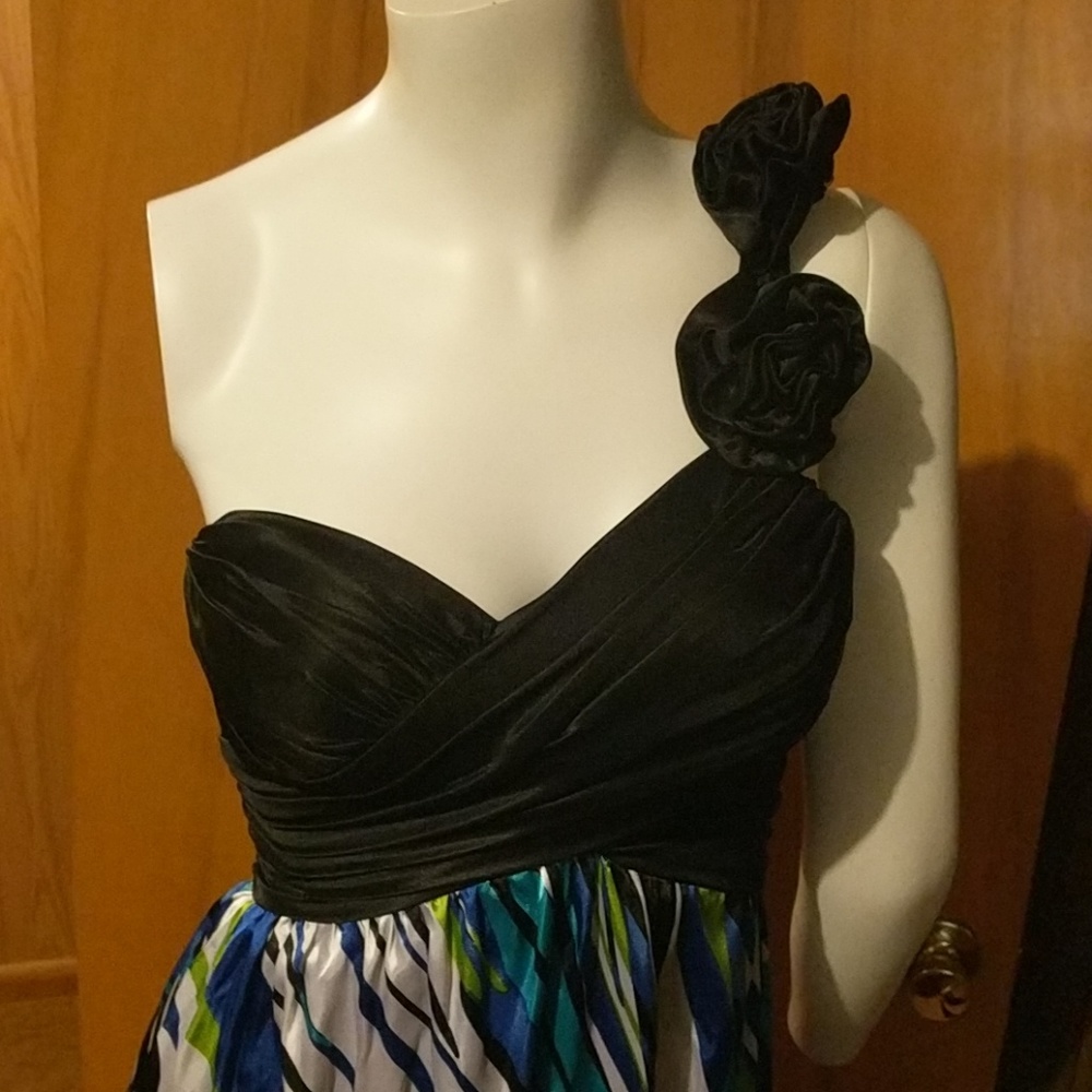 Beautiful floor length dress teal and green